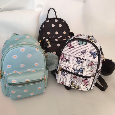 Modne mini plecaky w stylu unisex